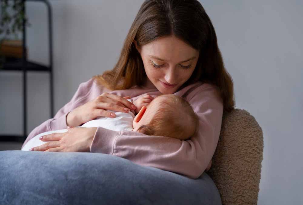 Breastfeeding benefits - Importance of Breastfeeding for New Mothers